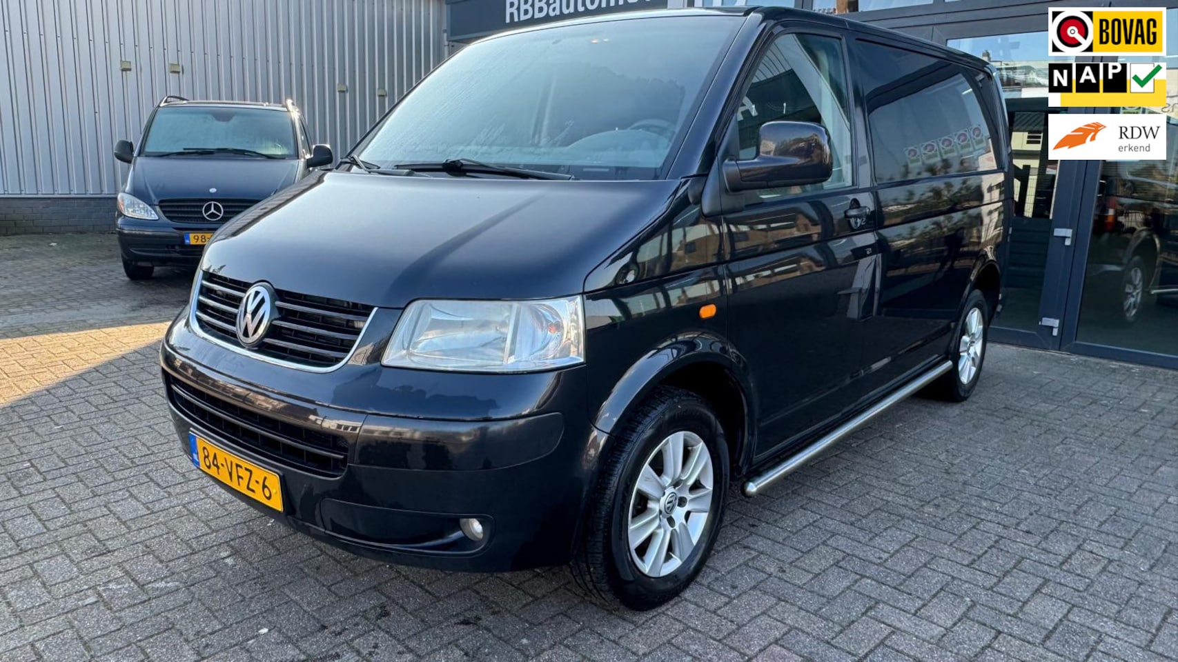 Volkswagen Transporter - 2.5 TDI 300 Highline DC leer navigatie airco cruise controle elek-pakket lm-velgen parkeer - AutoWereld.nl