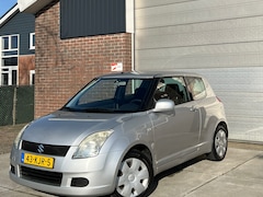 Suzuki Swift - 1.3 - NIEUWE APK / AIRCO / 2 SLEUTELS / ELECT. RAMEN