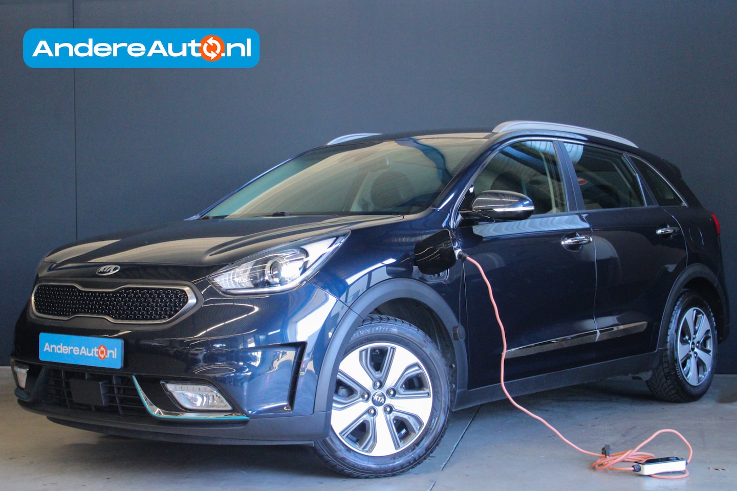 Kia Niro - 1.6 GDi PHEV DynamicLine |stoel/stuurverwarming|camera|leder|ACC| - AutoWereld.nl