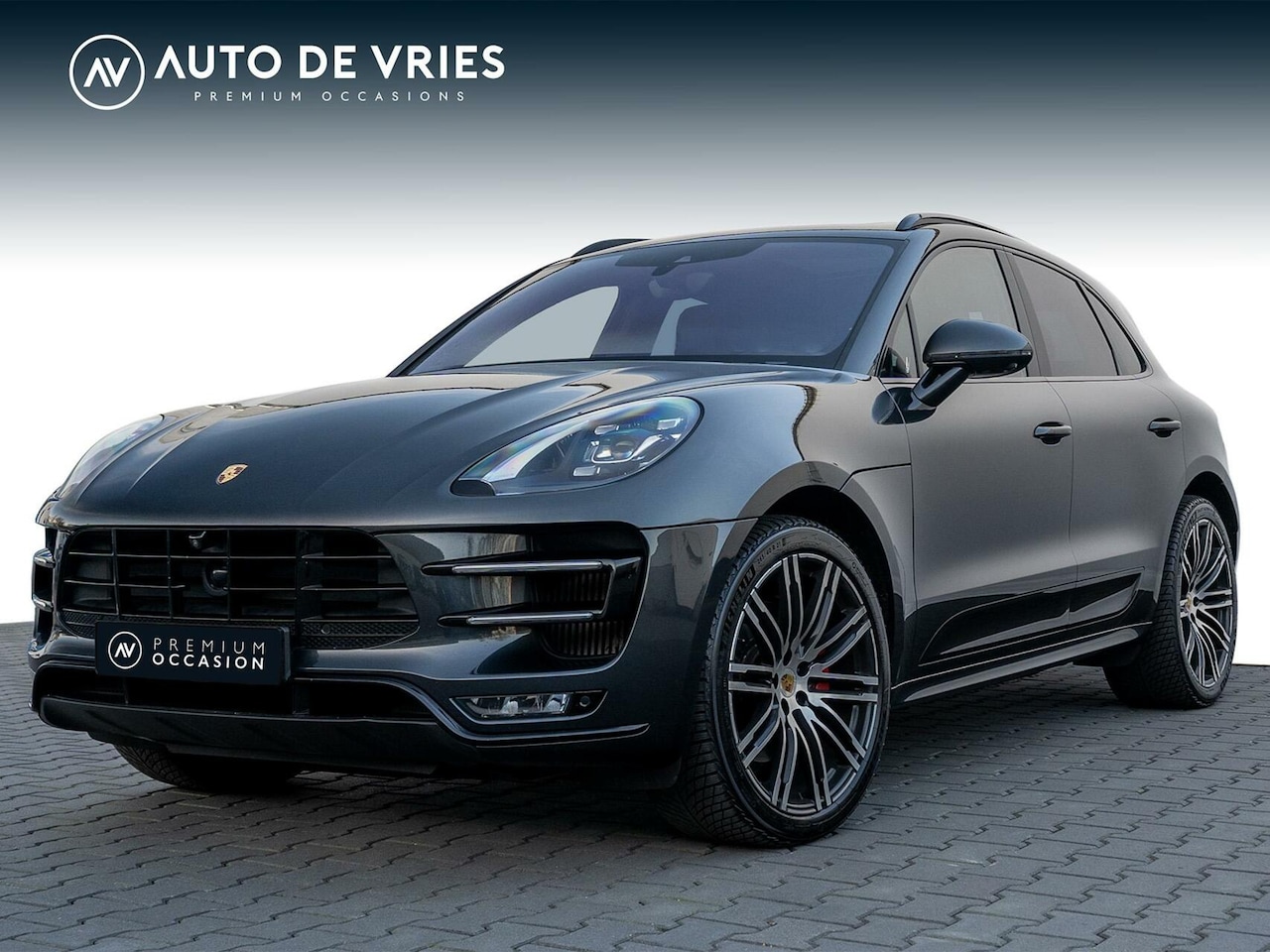 Porsche Macan - 3.6 Turbo 400pk | Leder | Carplay | Panoramadak | Dynamic Light PDLS+ | Carbon inleg | Tre - AutoWereld.nl