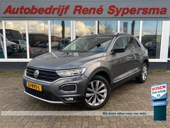 Volkswagen T-Roc - 1.0 TSI Sport | Park assistent | Pano | Stoelverwarming