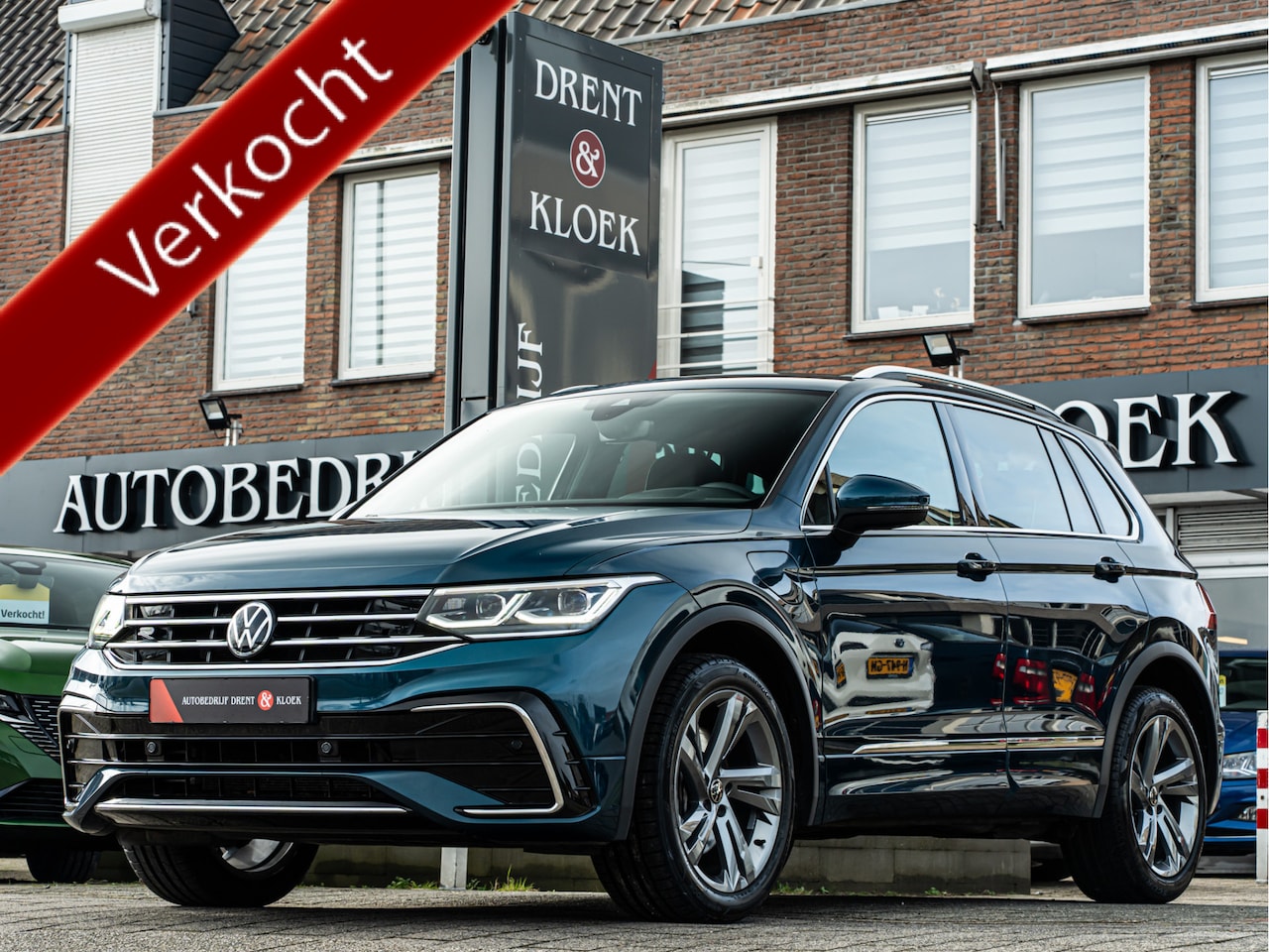 Volkswagen Tiguan - 1.4 TSI eHybrid R-Line Business+ 19 INCH CAMERA HUD IQ LIGHT ELEK TREKHAAK - AutoWereld.nl