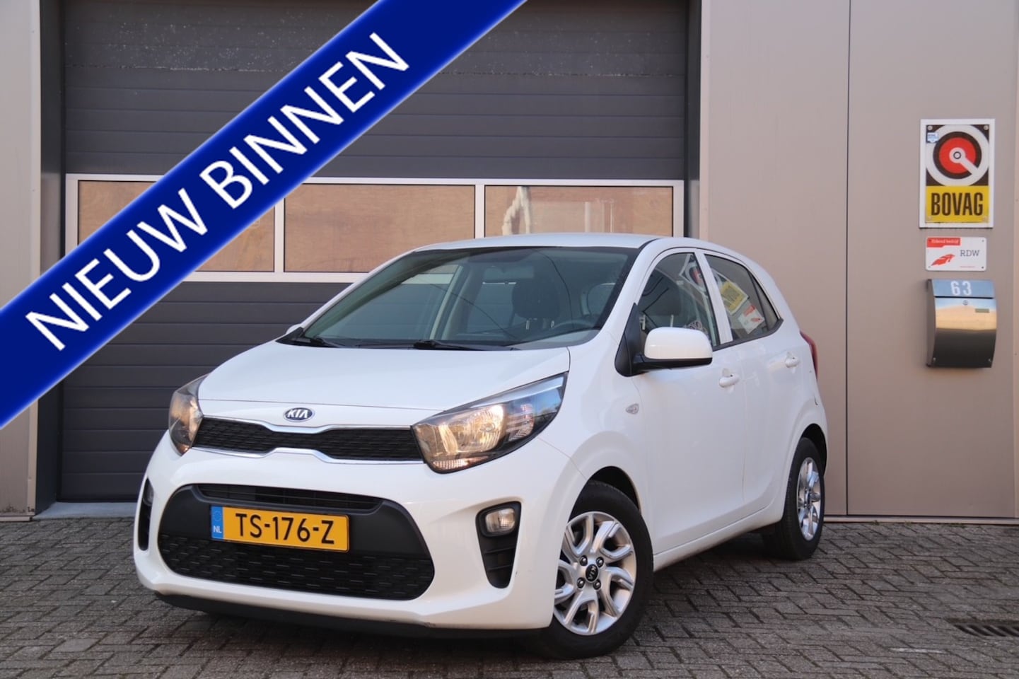 Kia Picanto - 1.0 CVVT ComfortPlusLine Navigator 1.0 CVVT ComfortPlusLine Navigator - AutoWereld.nl