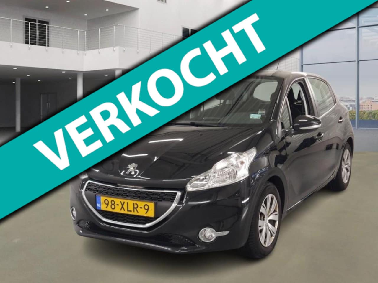 Peugeot 208 - 1.4 VTi Envy NAVI PSENSOR CRUISE 2 X SLEUTELS - AutoWereld.nl