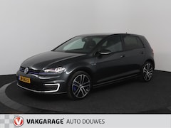 Volkswagen Golf - 1.4 TSI GTE | Automaat | 5drs.| Stoelverwarming | Carplay