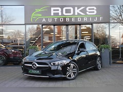 Mercedes-Benz CLA-klasse Shooting Brake - 180 Business Solution Luxury Navi/Camera/Mbux/Sfeerverlichting/Panoramadak/leder