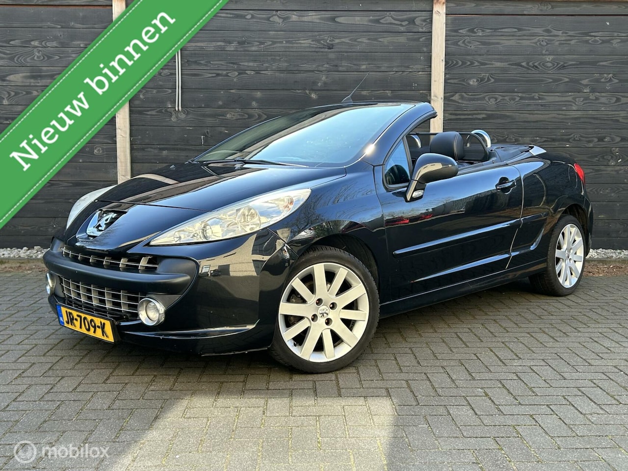 Peugeot 207 CC - 1.6 VTi 120 PK Roland Garros Leder / 17" / Windscherm - AutoWereld.nl