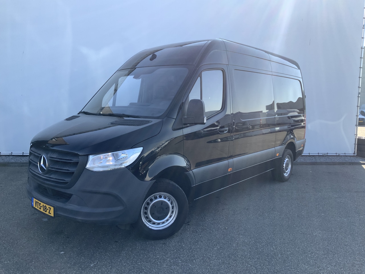 Mercedes-Benz Sprinter - 314 2.2 CDI L2H2 Airco Navi 3 Zits Leer Opstap & Trekhaak 2000 kg Extra slot op de Deuren - AutoWereld.nl