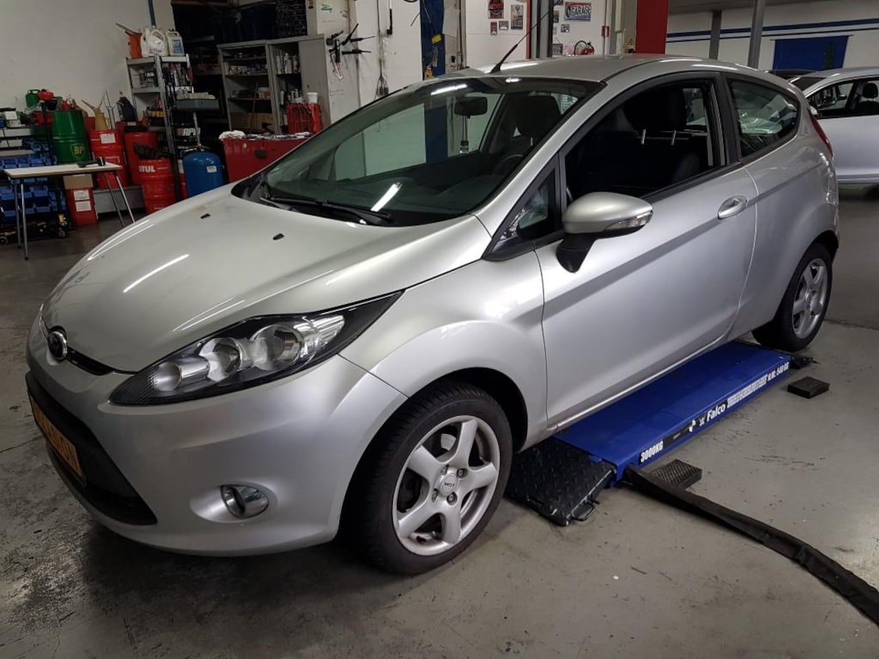 Ford Fiesta - 1.25i 3 DEURS AIRCO LM VELGEN - AutoWereld.nl