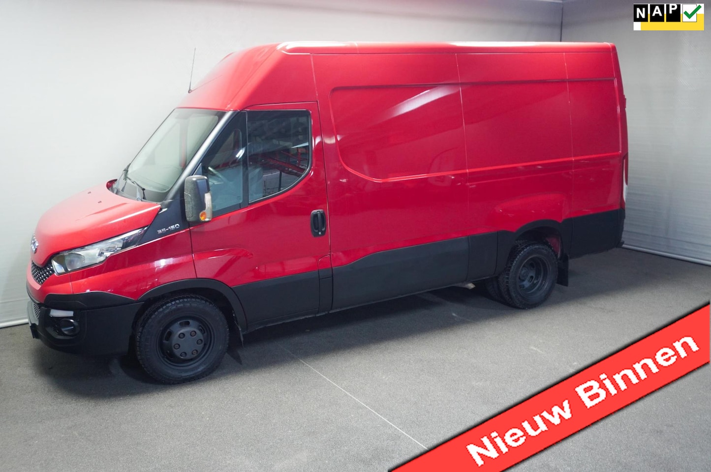 Iveco Daily - 35C15V 3.0 352 H3 L 35C15V 3.0 352 H3 L - AutoWereld.nl