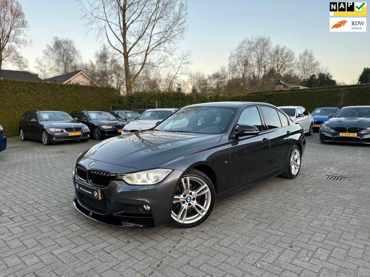 BMW 3-serie - 316i Executive M Sport|Nwe Ketting + Klepseals|Trekhaak|Groot Navi|Climate control|Cruise - AutoWereld.nl