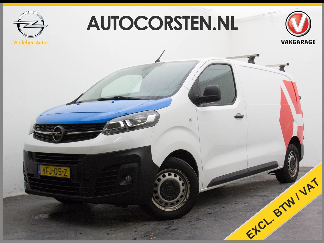 Opel Vivaro - 2.0CDTi 123pk L2H1 3-Persoons Navigatie Camera Airco PDC-A+Voor 1/2Leder Climatic Cruise C - AutoWereld.nl