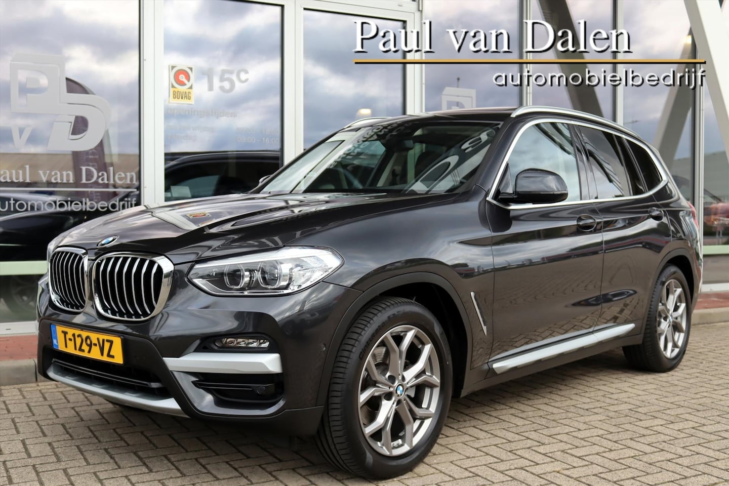 BMW X3 - (g01) XDRIVE 2.0i 184PK AUT(8) HIGH EXEC. X-LINE Navi | Panodak | Trekhaak | Sfeerverl. | - AutoWereld.nl