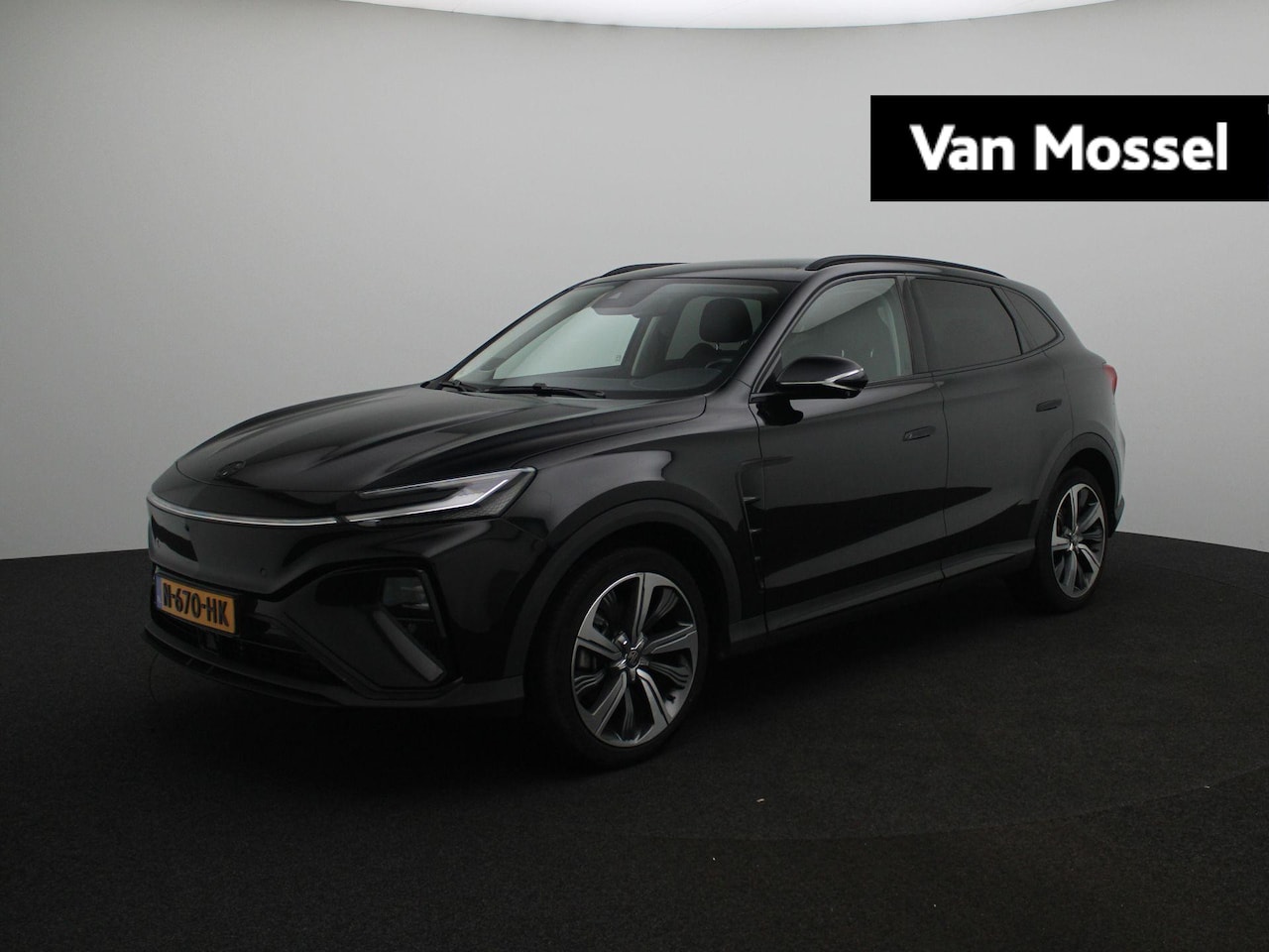 MG Marvel R - Performance AWD 70 kWh | Bose Sound | Leder | Panoramadak | Led Sfeerlicht | 360 Camera | - AutoWereld.nl