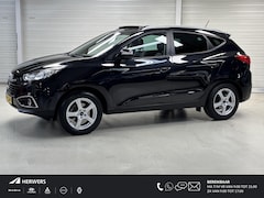 Hyundai ix35 - 2.0i i-Catcher / Panoramisch Schuif/Kanteldak / Lederen Bekleding / Trekhaak 1600 KG / Dea