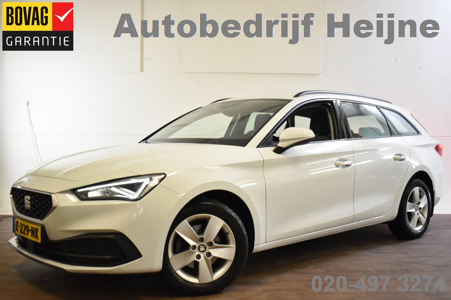 Seat Leon Sportstourer - 1.5 TSI STYLE VIRTUAL/ACC/TREKHAAK - AutoWereld.nl