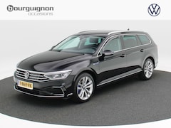 Volkswagen Passat Variant - 1.4 TSi 218 Pk Automaat PHEV GTE Business | Full LED | Navigatie | Camera | Privacy Glass