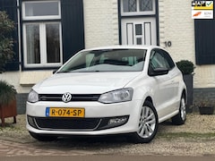 Volkswagen Polo - 1.2 Easyline|Stoelverwarming|Airco|LMV|Nette auto