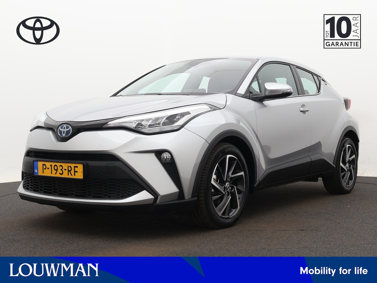 Toyota C-HR - 1.8 Hybrid Dynamic Automaat | Navigatie | NL-Auto | 18'' Lichtmetalen Velgen | - AutoWereld.nl