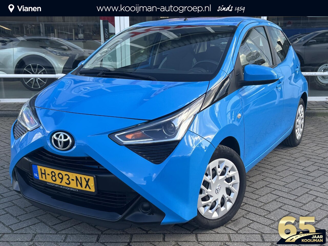 Toyota Aygo - 1.0 VVT-i x-play limited Apple CarPlay, AchteruitrijCamera, Airco, Garantie tot 2030! - AutoWereld.nl