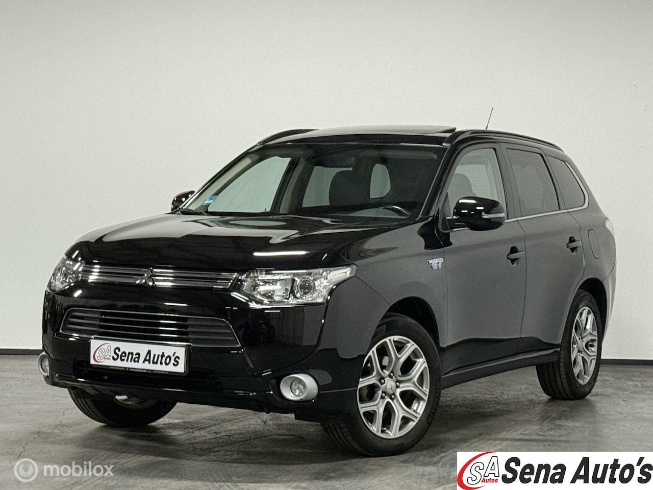 Mitsubishi Outlander - 2.0 PHEV Instyle+/XENON/NAVI/VOL.. - AutoWereld.nl