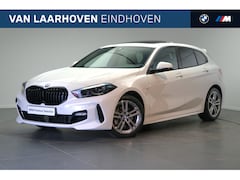 BMW 1-serie - 118i High Executive M Sport Automaat / Panoramadak / Adaptieve LED / Sportstoelen / Parkin