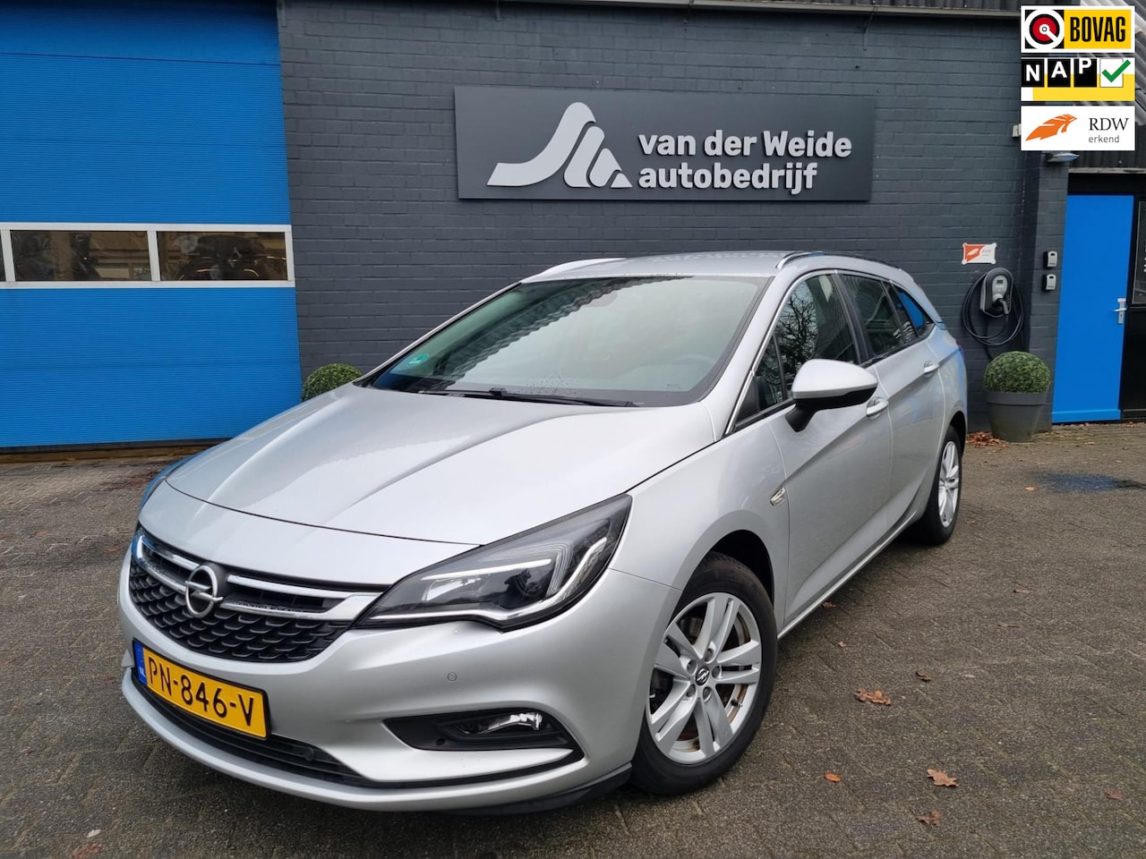 Opel Astra Sports Tourer - 1.0 Online Edition 1.0 Online Edition, Trekhaak - AutoWereld.nl