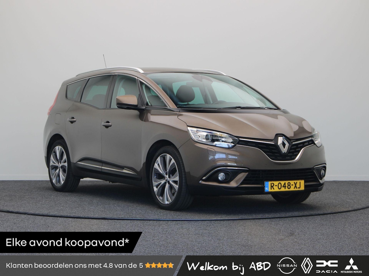 Renault Grand Scénic - 140pk TCe Intens | Verwacht! | Trekhaak! | Stoelverwarming | Navigatie | - AutoWereld.nl