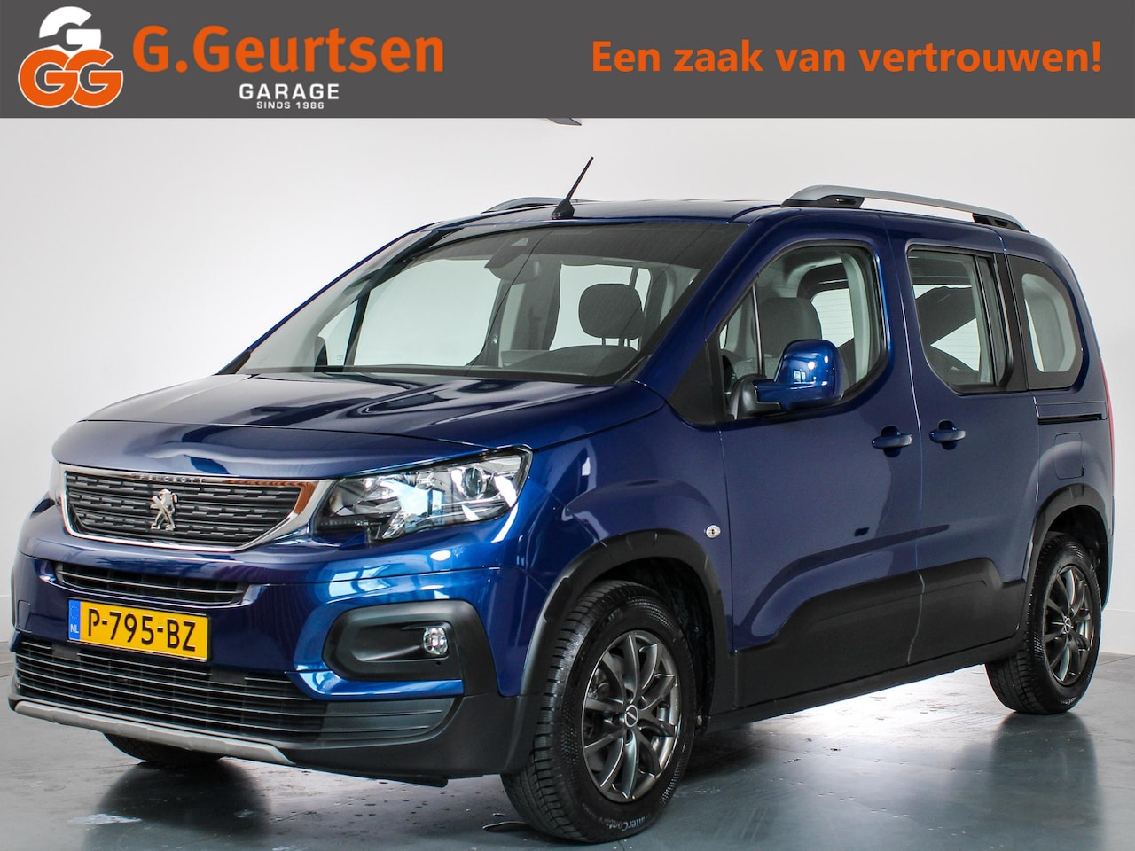 Peugeot Rifter - 1.2 Puretech Active 1.2 Puretech Active, Airco, Navigatie, Apple CarPlay/Android Auto - AutoWereld.nl