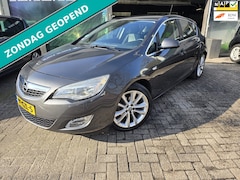 Opel Astra - 1.4 Turbo Cosmo | 3E EIGENAAR | 12MND GARANTIE | LEDER| AIRCO | CRUISE |