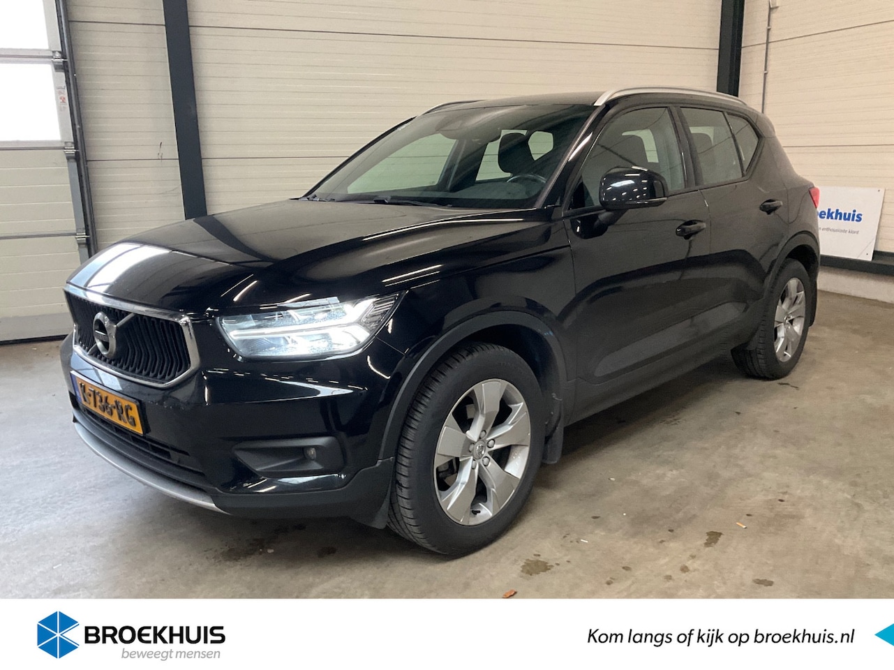 Volvo XC40 - 1.5 T3 Business Pro | 1e Eigenaar! | Trekhaak Wegklapbaar | Clima | Camera | Cruise Adapti - AutoWereld.nl