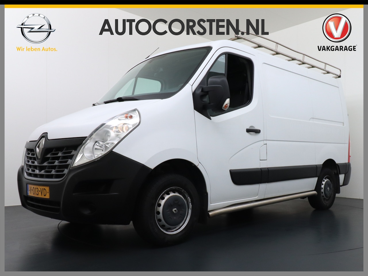 Renault Master - T33 2.3 dCi L1H1 Imperiaal Trekhaak 3-Persoons A.Camera Airco Cruise Control Lat om lat be - AutoWereld.nl