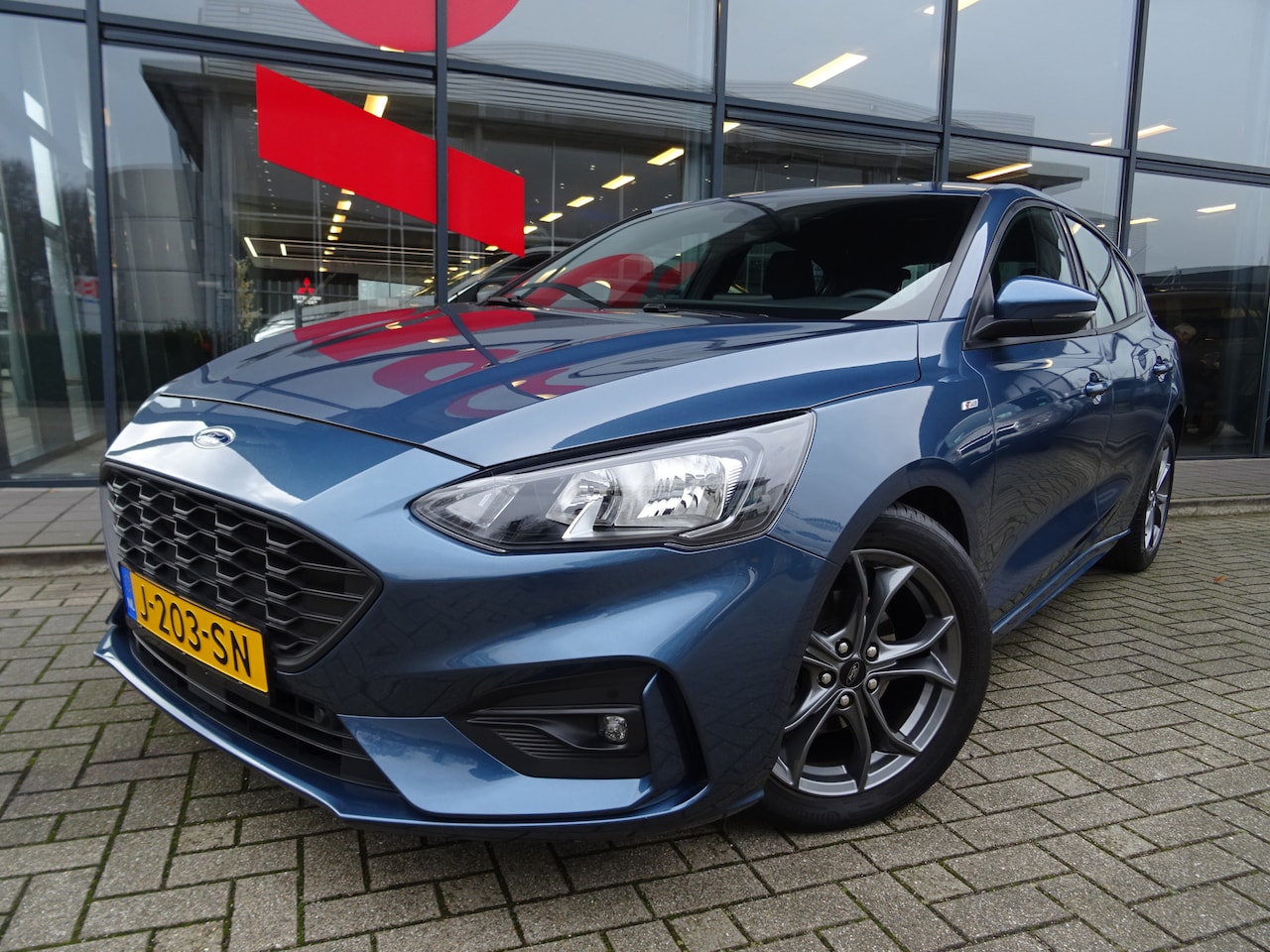 Ford Focus - 1.0 EcoBoost ST Line AUTOMAAT - AutoWereld.nl