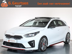 Kia Cee'd - Ceed 1.4 T-GDi GT-Line, Panoramadak, Navigatie, Apple CarPlay/Android Auto, GT-line Sports