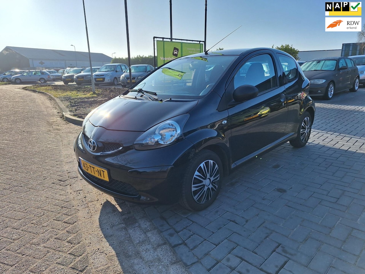 Toyota Aygo - 1.0-12V / APK maart 2026 - AutoWereld.nl