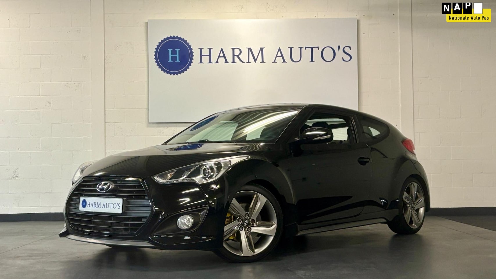 Hyundai Veloster - 1.6 T-GDI Turbo 186pk Navi/Volleer/LED/PDC/'18' - AutoWereld.nl