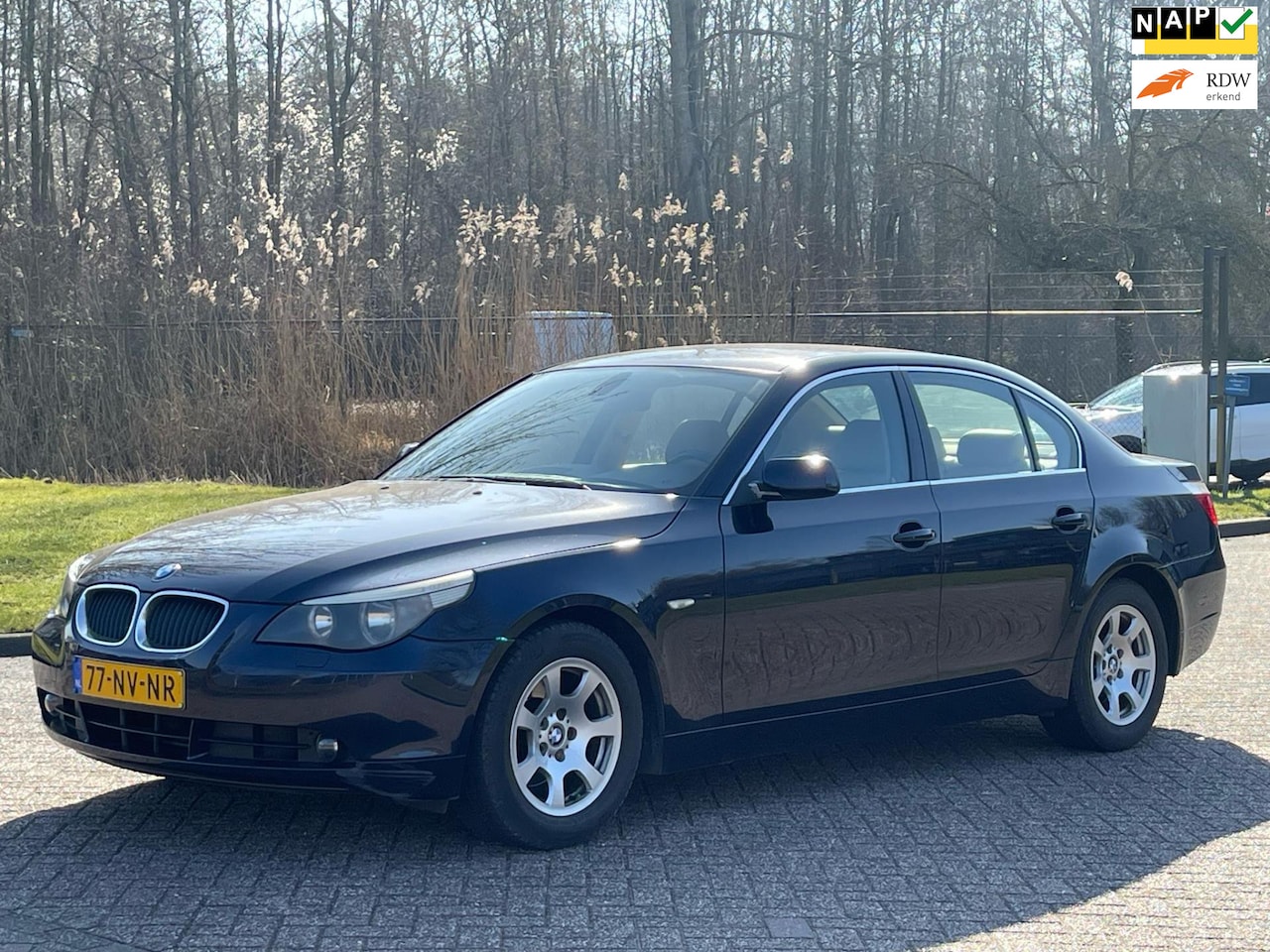 BMW 5-serie - 525i Executive/AUTOMAAT/APK TOT 05-03-2026 - AutoWereld.nl