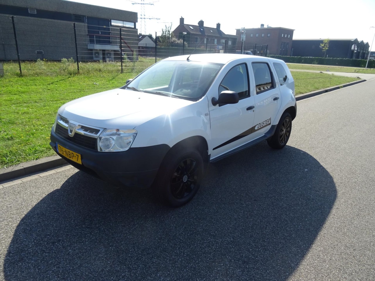 Dacia Duster - 1.6 Duster 2wd 1.6 Duster 2wd - AutoWereld.nl