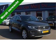 Volkswagen T-Roc - 1.5 TSI Sport , LED KOPLAMPEN , NAVI VIA APP , CR CONTR , CLIMATR , PDC V+A ,