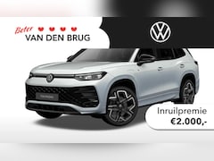 Volkswagen Tayron - R-Line-Edition 1.5 eHybrid 150 kW / 204 pk SUV 6 v | Blackstyle | Trekhaak | Panoramadak |