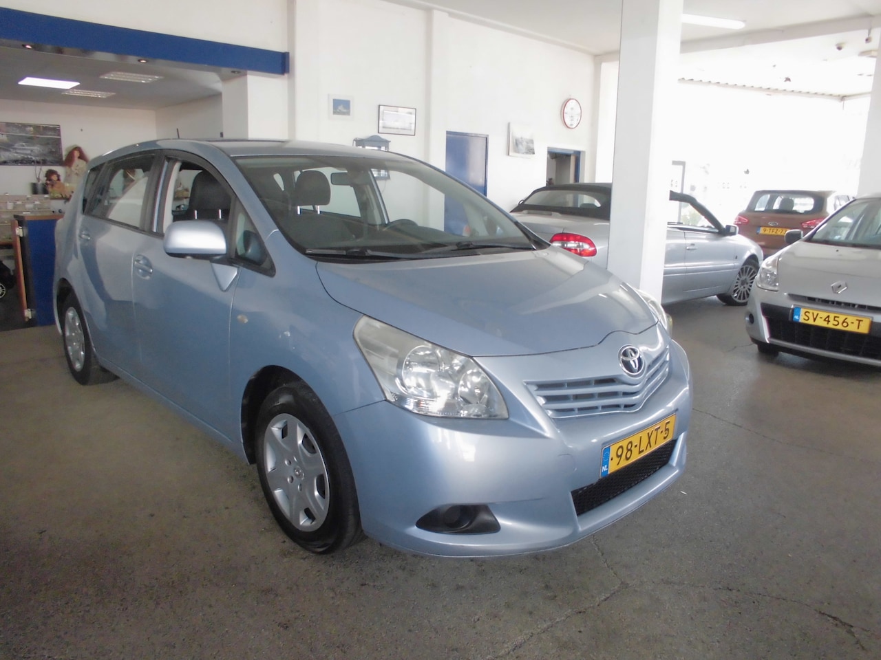 Toyota Verso - 1.6 VVT-i Comfort 1.6 VVT-i Comfort - AutoWereld.nl