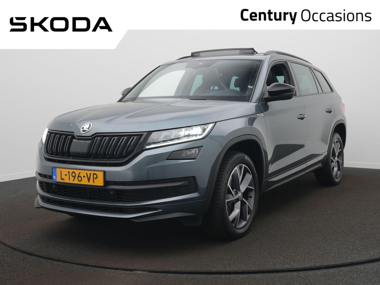 Skoda Kodiaq - 1.5 TSI Sportline Business 7p. DSG / Panoramadak / Adaptive cruise / Navi / Camera - AutoWereld.nl