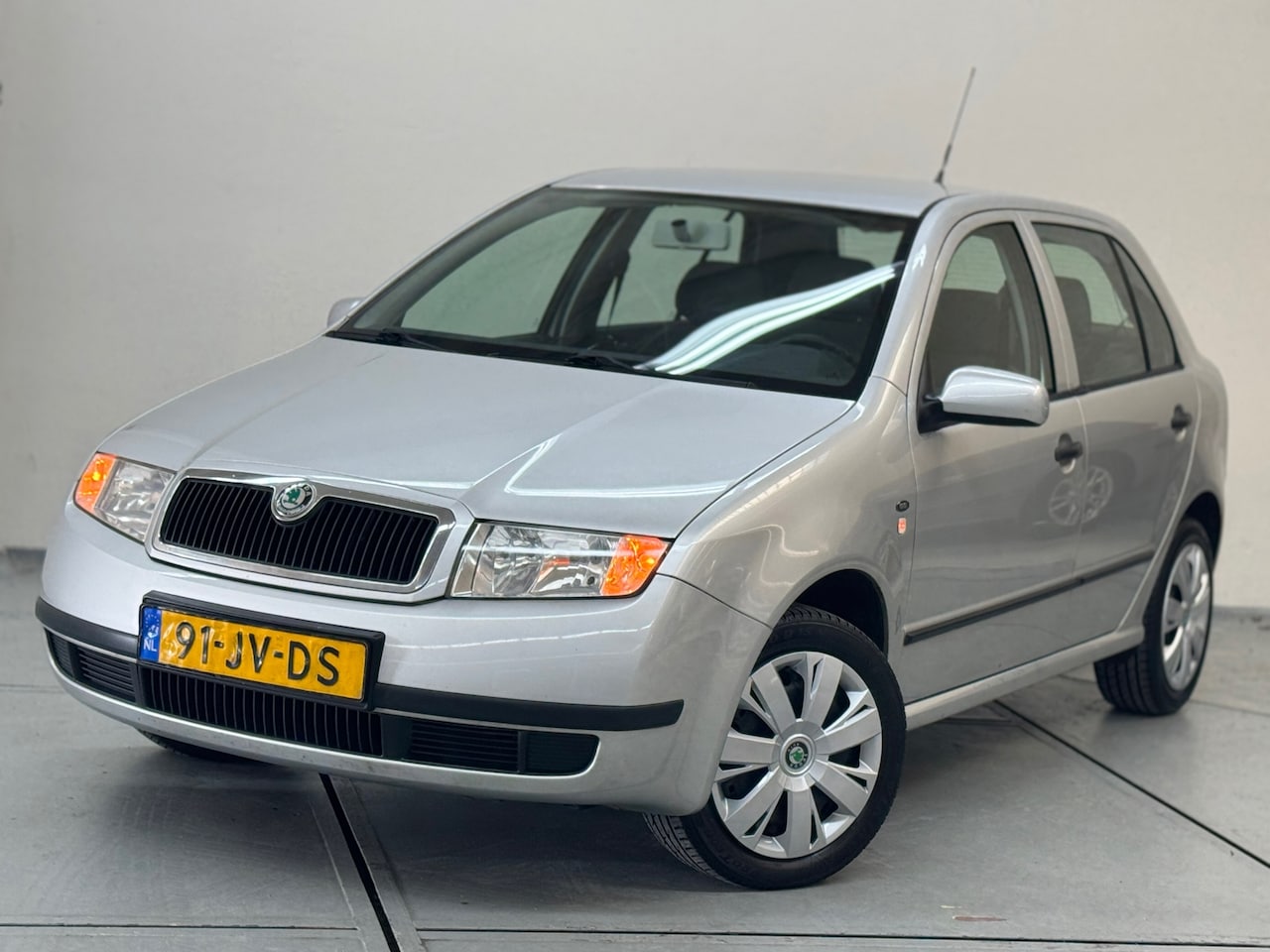 Skoda Fabia - 1.4 Comfort Cruise Lage Km NAP - AutoWereld.nl