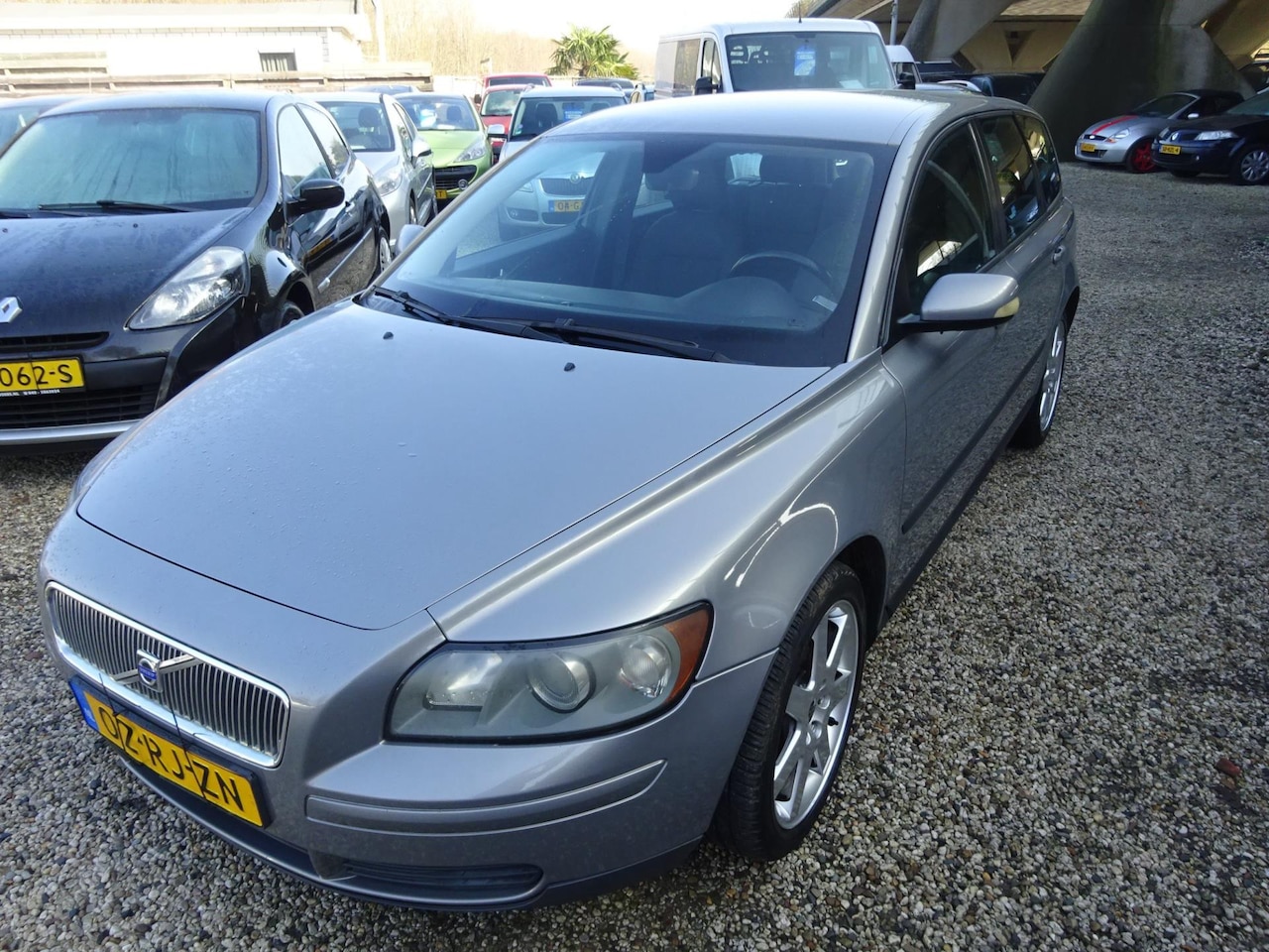 Volvo V50 - 1.8 Elite airco cruise control trekhaak 17 inch sport velgen - AutoWereld.nl