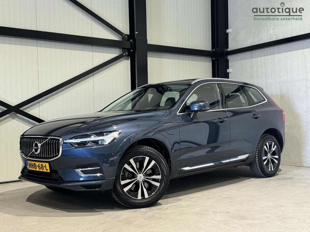 Volvo XC60 - 2.0 Recharge T6 AWD Inscription Aut. | panorama | navi | leder | trekhaak | - AutoWereld.nl