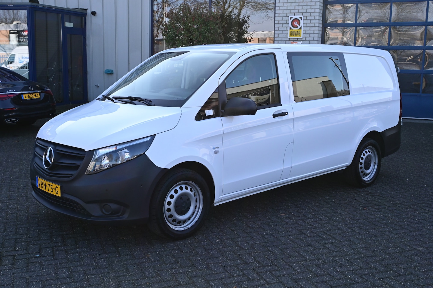 Mercedes-Benz Vito - 114 CDI L2 DC Navigatie met camera, Trekhaak - AutoWereld.nl