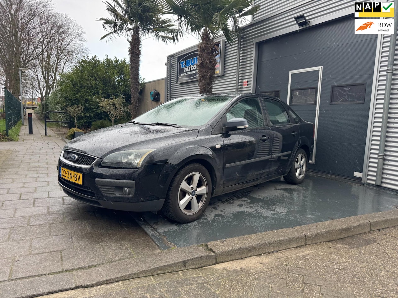 Ford Focus - 1.6-16V Futura AIRCO - AutoWereld.nl