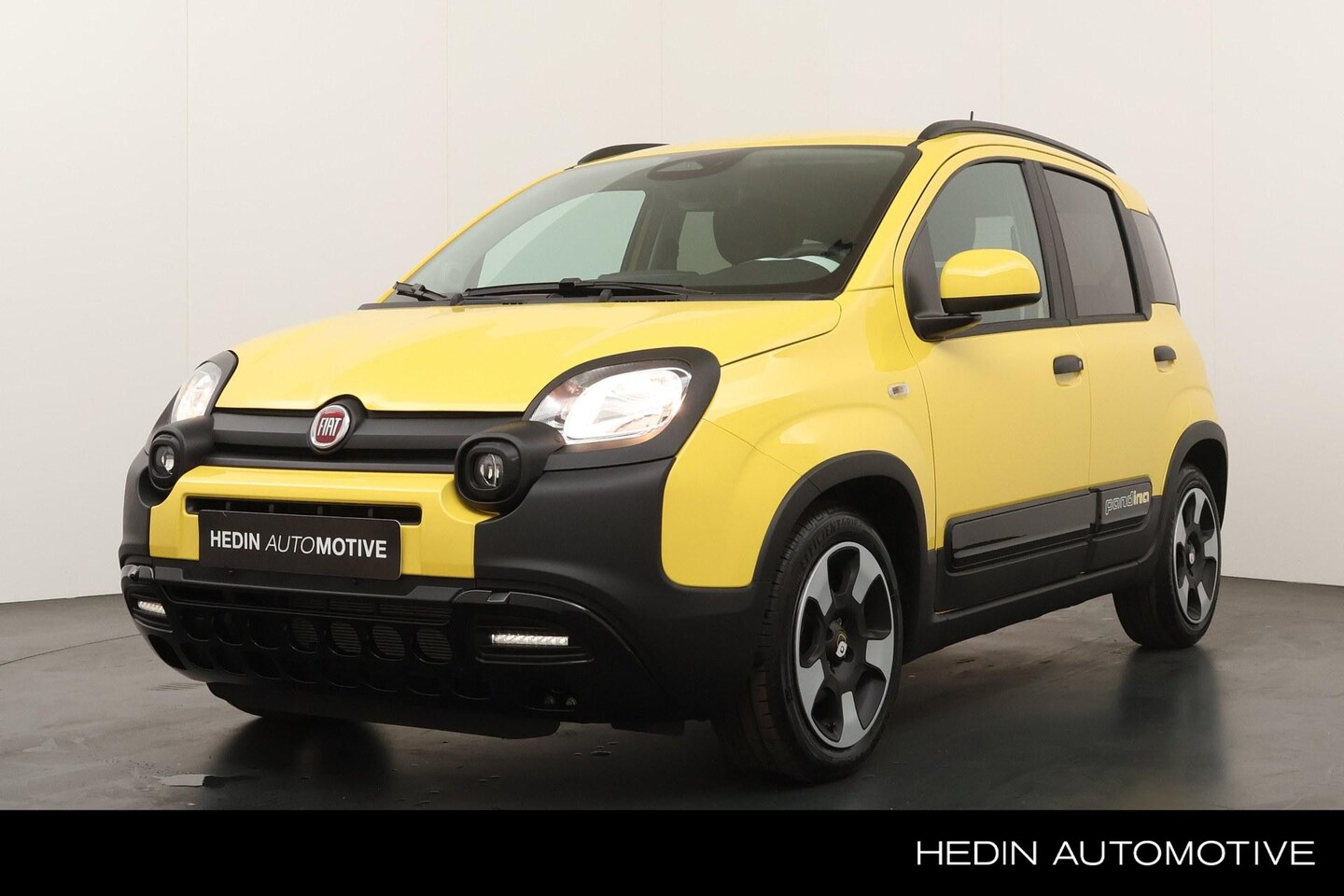 Fiat Panda - 1.0 Hybrid Pandina | Apple Carplay/Android Auto | Airco | Cruise control | PDC Achter | - AutoWereld.nl