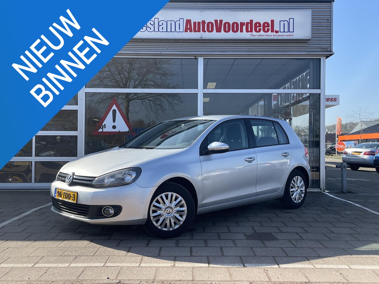 Volkswagen Golf - 1.2 TSI Trendline BlueMotion 1.2 TSI Trendline BlueMotion - AutoWereld.nl