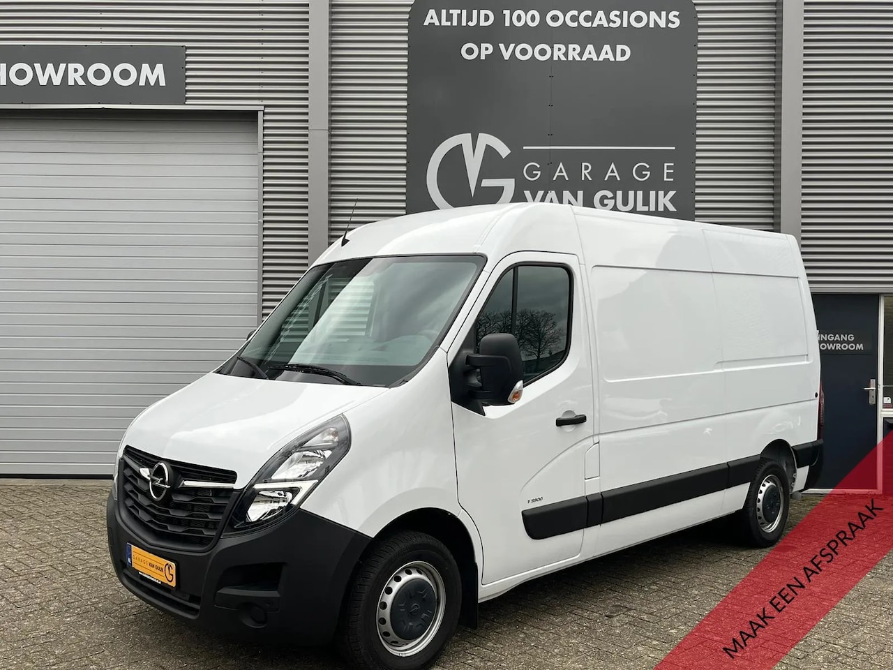 Opel Movano - L2H2 2.3 cdti 136PK F3300 Airco,Navi,Bluetooth,Usb/Aux,PdcV+A,Camera,3zits,Armsteun, - AutoWereld.nl